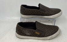 Load image into Gallery viewer, Guess Womens Bollie Brown Leather Slip-On Low Top Sneaker Shoes Size 6M
