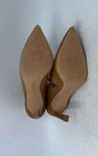 Load image into Gallery viewer, Vince Camuto Womens Sindarah Brown Croc-Embossed Side-Zip Ankle Booties Sz 7.5 M
