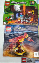 Load image into Gallery viewer, Lot Of 5 Pcs Assorted Lego Large Print Mixed Instruction Manuals For Age 3+
