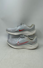 Load image into Gallery viewer, Nike Womens Quest 5 DD9291-007 Gray Lace-Up Low Top Running Shoes Size 11

