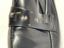 Load image into Gallery viewer, Authentic Louis Vuitton Kids Black Leather Low Top Loafer Shoes Size EUR 35
