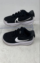 Load image into Gallery viewer, Nike Kids Star Runner 4 Black White Lace-Up Sneaker Shoes Size 7C
