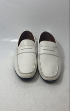 Load image into Gallery viewer, Alfani Mens White Moc Toe Slip-On Penny Driving Loafer Shoes Size 11M
