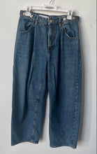 Load image into Gallery viewer, Zara Womens Blue Medium Wash Pockets Denim Stretch Straight Leg Jeans Size 4
