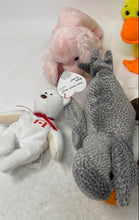 Load image into Gallery viewer, Set Of 6 Pcs Collection Several Stuffed Animals From The Ty Beanie Babies Brand
