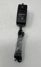 Load image into Gallery viewer, Netgear N600 Model WNDR3700V3 Wireless Dual Band Gigabit Router Not Tested

