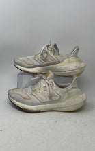Load image into Gallery viewer, Adidas Womens UltraBoost 22 GX9147 White Round Toe Lace-Up Sneaker Shoes Size 8
