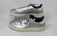 Load image into Gallery viewer, Adidas Womens Urban Court Silver Low Top Lace-Up Sneaker Shoes Size 8
