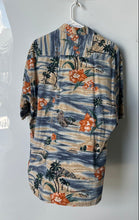 Load image into Gallery viewer, Pierre Cardin Mens Multicolor Floral Hawaiian Aloha Button-Up Shirt Size L
