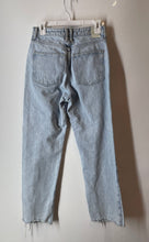 Load image into Gallery viewer, Zara Womens Light Blue Denim Light Wash Regular Fit Straight Leg Jeans Size 4
