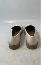 Load image into Gallery viewer, Dolce Vita Womens Fran Vanilla Square Toe Slip-On Loafer Shoes Size 8.5
