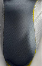 Load image into Gallery viewer, Adidas Mens Questar Flow FW5110 Gray Lace-Up Low Top Running Shoes Size 8
