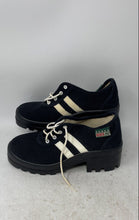 Load image into Gallery viewer, Sabra Negev Womens Black Round Toe Lace-Up Platform Sneakers Shoes Size EU 40
