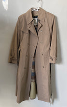 Load image into Gallery viewer, London Fog Mens Beige Blue Brown Long Sleeve Trench Coat Size 14
