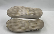 Load image into Gallery viewer, Authentic Kurt Geiger Womens White Multicolor Sneaker Shoes Size EUR 38 Damaged
