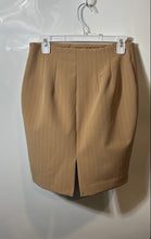 Load image into Gallery viewer, Express Womens Editor Brown Pinstripe High Waisted Straight &amp; Pencil Skirt Sz 6
