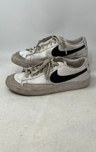Load image into Gallery viewer, Nike Boys Blazer Low 77 DA4074-101 White Leather Lace-Up Sneakers Shoes Size 7Y
