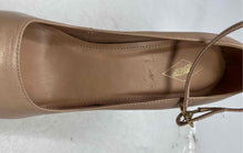 Load image into Gallery viewer, Arezzo Womens Beige Leather Square Toe Adjustable Strap Platform Heels Sz EU 40
