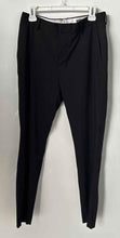 Load image into Gallery viewer, H&amp;M Mens Black Flat Front Skinny Fit Pockets Dress Pants Size 32R
