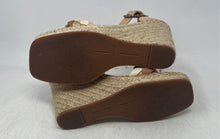 Load image into Gallery viewer, Dolce Vita Womens Nilton Peach Brown Wedge Heel Espadrille Sandals Shoes Sz 9.5
