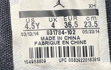 Load image into Gallery viewer, Nike Boys Air Jordan 1 Flight 2 631784-102 Black White Basketball Shoes Sz 4.5Y
