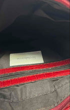 Load image into Gallery viewer, Liz Claiborne Womens Dark Red Croc Embossed Faux Leather Shoulder Handbag
