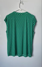 Load image into Gallery viewer, Anne Klein Womens Green Geometric Print Sleeveless Notch Neck Blouse Top Size L
