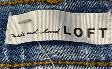 Load image into Gallery viewer, Loft Womens Blue Denim Medium Wash Pockets Casual Straight Leg Jeans Size 25
