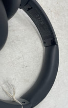 Load image into Gallery viewer, Soundcore Q20i A3004 Black Wireless Over The Ear Headphones Not Tested
