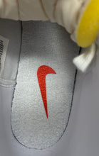 Load image into Gallery viewer, Nike Womens Blazer Mid 77 DJ3050-100 White Green Basketball Shoes Size 6.5
