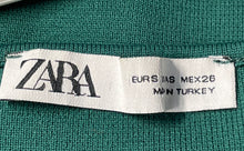 Load image into Gallery viewer, Zara Womens Green Long Sleeve Square Toe Pullover Cropped Blouse Top Size S
