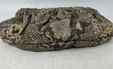 Load image into Gallery viewer, Michael Kors Womens Beige Black Snakeskin Inner Pockets Clutch Purse
