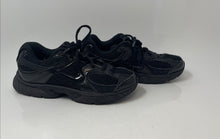Load image into Gallery viewer, Nike Kids V5 RNR HQ6411-002 Black Round Toe Lace-Up Sneaker Shoes Size 3.5Y
