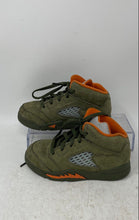 Load image into Gallery viewer, Nike Boys Jordan 5 Retro 440890-308 Green Lace-Up Sneaker Shoes Size 9C
