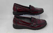 Load image into Gallery viewer, Fluchos Womens Styll F1835 Red Patent Leather Slip-On Loafer Shoes Size 40

