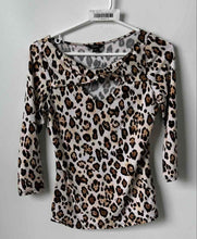 Load image into Gallery viewer, Guess Womens Multicolor Animal Print 3/4 Sleeve Cut-Out Blouse Top Size Small
