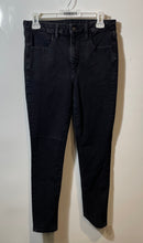 Load image into Gallery viewer, American Eagle Outfitters Womens Black Dark Wash Denim Skinny Leg Jeans Size 8
