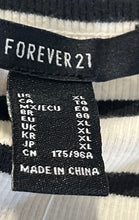 Load image into Gallery viewer, Forever 21 Womens Black And White Striped Print Pullover T-Shirt Dress Size XL
