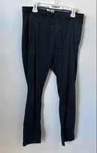 Load image into Gallery viewer, An Original Penguin Mens Black Flat Front Straight-Leg Trouser Pants Size 33/32
