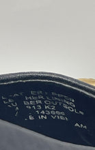 Load image into Gallery viewer, Authentic Tory Burch Womens Black Leather Slip-On Ballet Flats Size 8M Damaged
