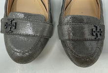 Load image into Gallery viewer, Authentic Tory Burch Womens Leila Gray Quilted Loafer Flats Size 8M Damaged
