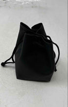 Load image into Gallery viewer, Ultimaxx Studio Series HD 2.2x AF 58MM Telephoto Lens With Carrying Case
