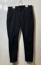 Load image into Gallery viewer, Lauren Ralph Lauren Womens Black 5-Pocket Design Dark Wash Skinny Jeans Size 8

