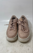 Load image into Gallery viewer, Nike Womens Air Force 1 CK6649-200 Pink Low Top Lace-Up Sneaker Shoes Size 7
