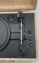 Load image into Gallery viewer, The Crosley Cruiser Deluxe Model CR8005U-WO1 Portable 3-Speed Turntable Untested
