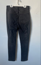 Load image into Gallery viewer, H&amp;M Womens Black Dark Wash Stretch Denim Skinny Leg Jeans Size 8
