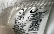 Load image into Gallery viewer, Nike Womens Blazer Mid '77 FJ4547-100 White Green Lace-Up Sneaker Shoes Size 6.5
