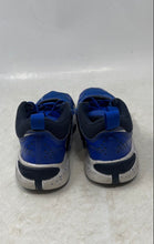 Load image into Gallery viewer, Nike Kids Team Hustle D 11 DV8994-400 Blue Black White Sneaker Shoes Size 1Y

