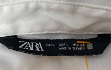 Load image into Gallery viewer, Zara Womens White Long Sleeve Collared Button-Up Shirt Size Large
