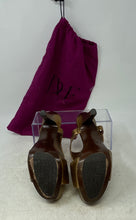 Load image into Gallery viewer, Diane von Furstenberg Womens Gold Leather Open Toe Platform Sandals Size 6.5 M

